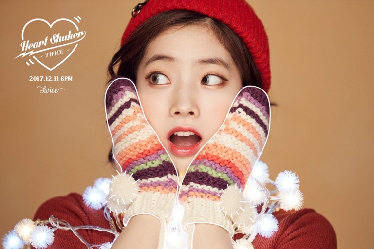 twice-dahyun-heartshaker