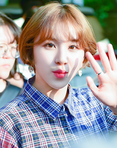 twice-chaeyoung-20170503