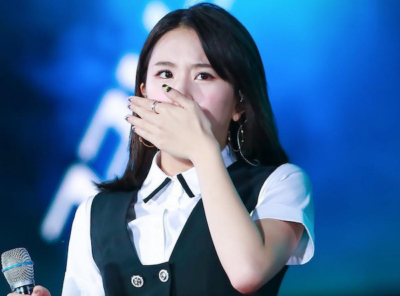 twice-chaeyoung-20170915