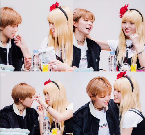 twice-jeongyeon-20151121