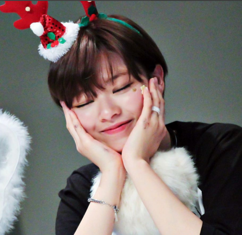 twice-jeongyeon-20151205
