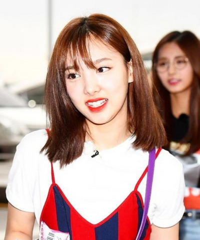 twice-nayeon-20170817