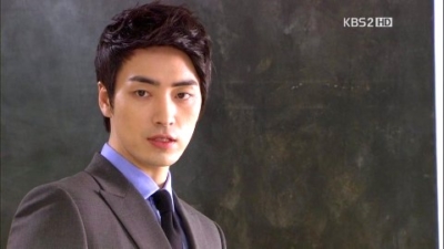 イ・ジュニョク